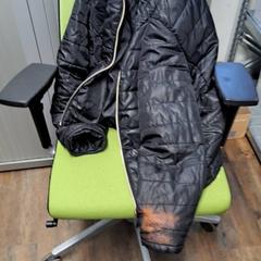 Casaco, como reportado por Connexxion Haarlem IJmond utilizando o iLost