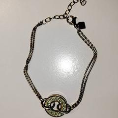 Eskumuturra, gisa salatu by Ziekenhuis Oost-Limburg iLost erabiliz