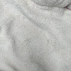 Peluche pulseira, como reportado por IKEA Gent utilizando o iLost