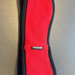 Hoofdband rood, iLost를 사용하여 Gebo Tours에 보고됨