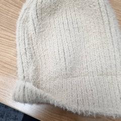 Beanie, zgłoszono przez Connexxion Amstelland-Meerlanden Schiphol Noord przy użyciu iLost