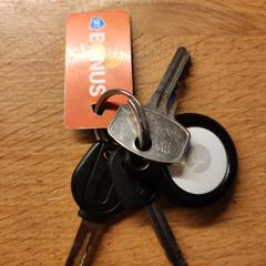 Sleutelbos met airtag en bonuskaart, jak bylo nahlášeno na iLost