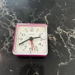 Klok roze, rapporterat av Van der Valk Hotel Veenendaal med iLost