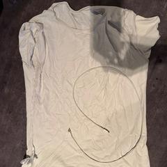 T shirt & Charging cable, as reported by Van der Valk Hotel Haarlem using iLost