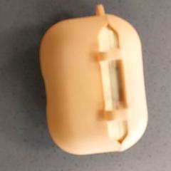 Elektronika - oortjes case, amint azt Regio Antwerpen - Brussel az iLost segítségével jelentette.