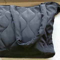 Saco Werk kleren, como reportado por Regio Limburg - Leuven utilizando o iLost