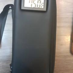 Case with thermometer, jak nahlášeno Leonardo Royal Hotel Amsterdam pomocí iLost