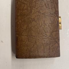 財布 Martinez がiLostで GVB によって報告されました