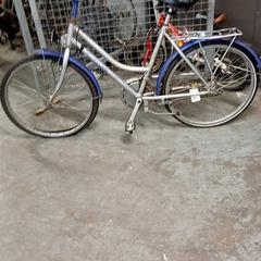 Sykkel kettler au rad Zilver/blauw, som rapportert av Fietsdepot Hasselt ved bruk av iLost