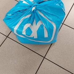 İLost kullanarak Regio Antwerpen - Brussel tarafından bildirildiği gibi Çanta - plastiek tas