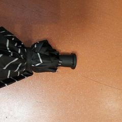 İLost kullanarak TCL tarafından bildirildiği gibi Katlanır şemsiye noir à rayures blanches