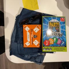 Džíny, jak nahlášeno Amsterdam ID Aparthotel pomocí iLost