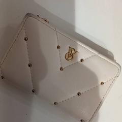 Lommebok, som rapportert av allGo Almere ved bruk av iLost