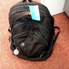 Mochila Zwart stof, segundo informou Arriva West-Brabant usando iLost