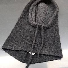 Čiapka s čiapkou Cap/beanie, ako bolo nahlásené TU/e - Receptie Vertigo pomocou iLost