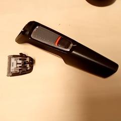 Holicí strojek tondeuse, jak nahlášeno Mövenpick Hotel Amsterdam City Centre pomocí iLost