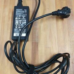 Kargagailua Dell, gisa salatu by Bolognalaan 101 iLost erabiliz