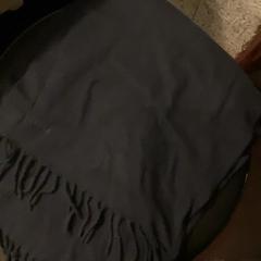 Écharpe Blue, a été signalé par MEININGER Hotel Brussels City Center utilisant iLost