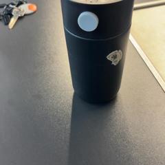 Copa thermos Zwart metaal, segons ha informat Pathé Amsterdam Noord mitjançant iLost