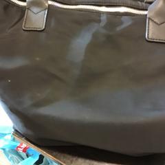 Bag, as reported by U-OV Utrecht using iLost