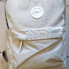 Sac à dos, a été signalé par Centraal magazijn utilisant iLost