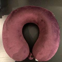 Neck pillow Red, as reported by Ramada by Wyndham Amsterdam Airport Schiphol using iLost