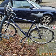 Jízdní kolo & Pánské kolo Giant blauw, jak nahlášeno Gemeente Heemstede pomocí iLost