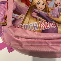 Sac à dos, a été signalé par IKEA横浜 utilisant iLost