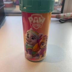 Beker، كما تم الإبلاغ عنه بواسطة Madurodam عبر iLost