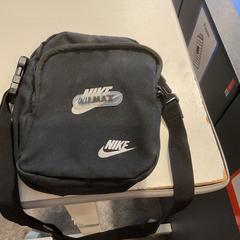 Portemonnee nunes da silva, brazil, amint azt Gemeente Amsterdam az iLost segítségével jelentette.