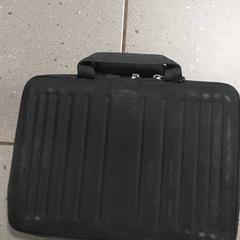 ノートパソコンバッグ がiLostで Regio Antwerpen - Brussel によって報告されました