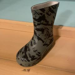 くつ がiLostで Familie Resort Molenwaard によって報告されました