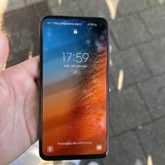 telefoon, som rapportert til iLost