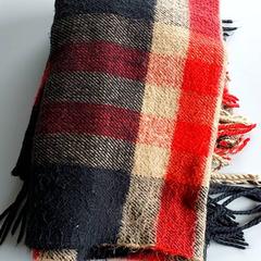 Kleding - Sjaal geruit, segundo informou Centraal magazijn usando iLost