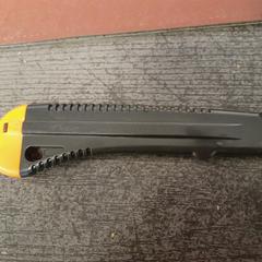 Cutter, como reportado por TCL utilizando o iLost