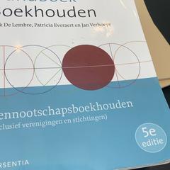 Handboek boekhoudkunde, jak nahlášeno Universiteit Gent - Faculteitsbibliotheek LW pomocí iLost