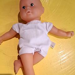 شخصيات الأكشن والدمى والحيوانات المحشوة والدمى، كما تم الإبلاغ عنه بواسطة IKEA Wilrijk عبر iLost