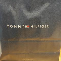 Purchase tommy hilfiger tommy, zgłoszono przez Designer Outlet Roermond przy użyciu iLost
