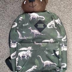 Motxila & Peluxea Groen en beer, gisa salatu by Burgers' Zoo iLost erabiliz