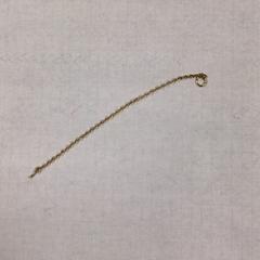 Hänge Gold, rapporterat av ibis Schiphol Amsterdam Airport med iLost