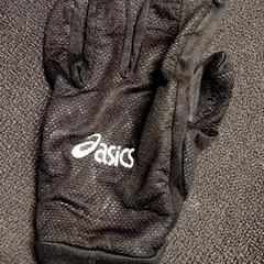 Eskularruak, gisa salatu by KABUL à GoGo / Teatro iLost erabiliz