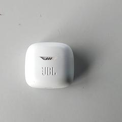 Elektronika Earpod etui wit, jak nahlášeno Centraal magazijn pomocí iLost