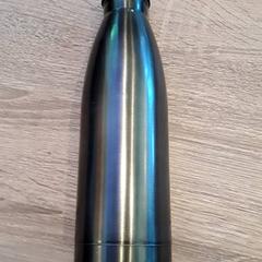 Termosz palack, amint azt EBS Tramplein az iLost segítségével jelentette.