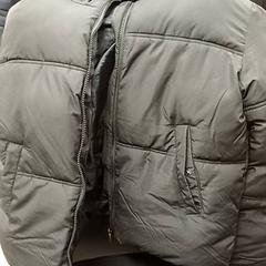 Winterjasje Zwart, ako bolo nahlásené Qbuzz GD Groningen Peizerweg pomocou iLost