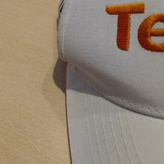 İLost kullanarak Walibi Holland tarafından bildirildiği gibi Giyim aksesuarları