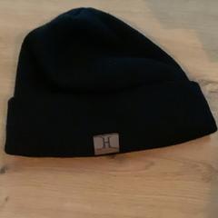 Casquette Black, cotton, a été signalé par MEININGER Hotel Köln West utilisant iLost