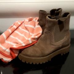 Sko, som rapportert av Grand Hotel Amrath Kurhaus ved bruk av iLost