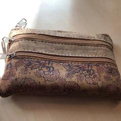 Portemonnee Buis, come riportato da Gemeente Nijmegen utilizzando iLost