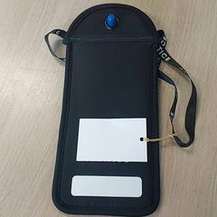 Varios - Phone Locker - Amine, segundo informou Regio Limburg - Leuven usando iLost