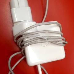 노트북 충전기, iLost를 사용하여 UvA REC에 보고됨